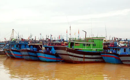 Miền Trung: Lũ trên các sông đang xuống chậm