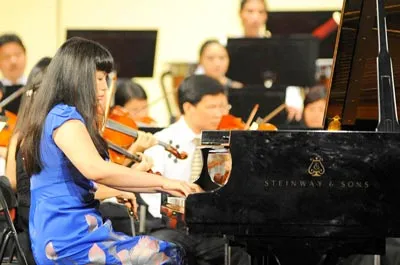 Với nghệ sĩ piano Bích Trà: Cuộc phỏng vấn không chính thức