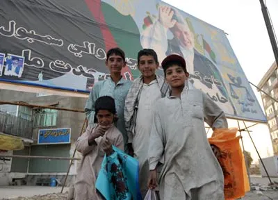 Afghanistan hủy bỏ 200.000 phiếu bầu vì gian lận