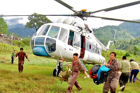 Chuyến bay cứu nạn 18 người - Những chuyện  chưa công bố