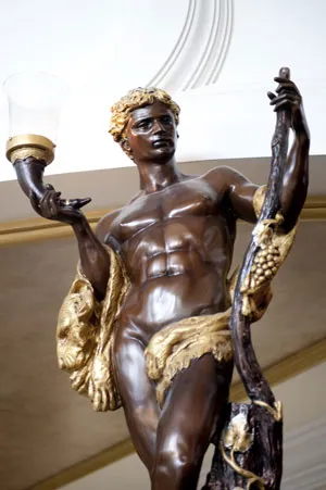 Imperial - Ngôi nhà chung của các "Hoa hậu quý bà"