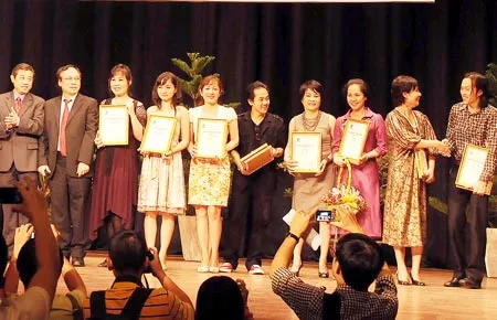 Hội diễn sân khấu kịch nói chuyên nghiệp toàn quốc năm 2009: 110 nghệ sĩ đoạt giải thưởng