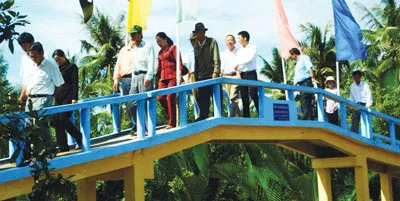 BAT hỗ trợ cộng đồng ở Cà Mau, Kiên Giang