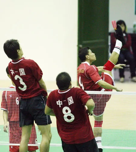 Pha tấn công của đội tuyển Việt Nam trước đối thủ Trung Quốc