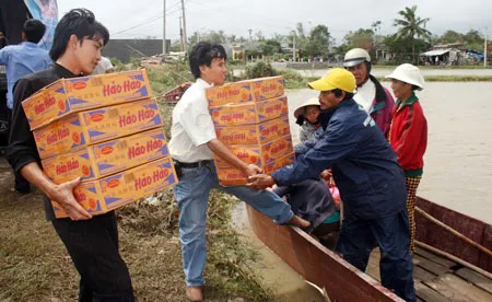 Thiệt hại do bão lũ tiếp tục tăng ảnh 4