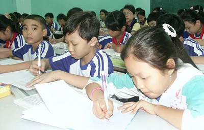 Chỗ học hay trường chuẩn quốc gia?