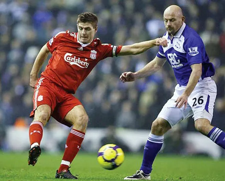 Liverpool - Birmingham City 2-2: Chưa hết khủng hoảng