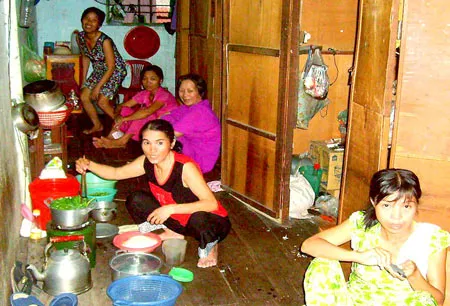 Kinh doanh nhà trọ ở TPHCM: Vi phạm nhiều, xử lý ít
