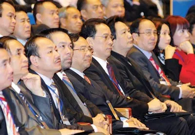 Các đại biểu kiều bào dự hội nghị.