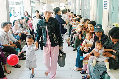Phải giảm tải bệnh viện ngay trong năm 2010