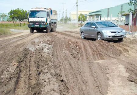 Khu Công nghiệp Xuyên Á: Chủ đầu tư lừa nhà đầu tư?