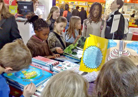 Paris, của sách và người