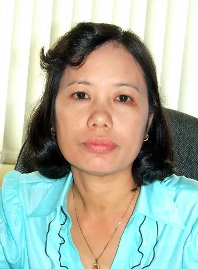 Công chứng viên nhận tiền bồi dưỡng là sai