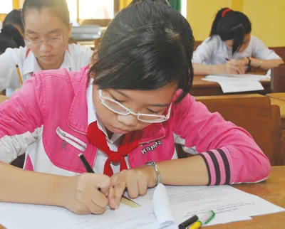 Vòng chung kết khu vực ĐBSCL cuộc thi “Prudential - Văn hay chữ tốt” - “Nghĩ về lúa gạo trong đời sống dân tộc Việt Nam”