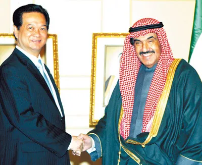 Thủ tướng Nguyễn Tấn Dũng tiếp xúc với lãnh đạo nhiều nước