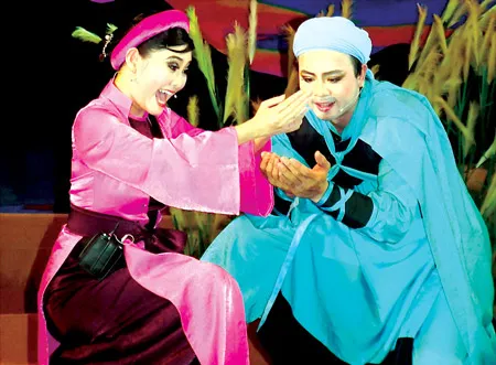 Lực lượng lý luận phê bình văn học nghệ thuật: Tiên phong của tiên phong