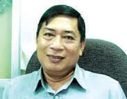 Đồng đội thôi thúc tôi cầm bút