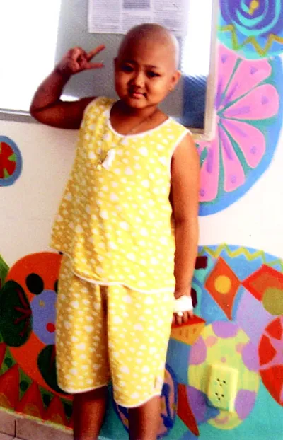 Bé Khả Vy với căn bệnh hiểm nghèo