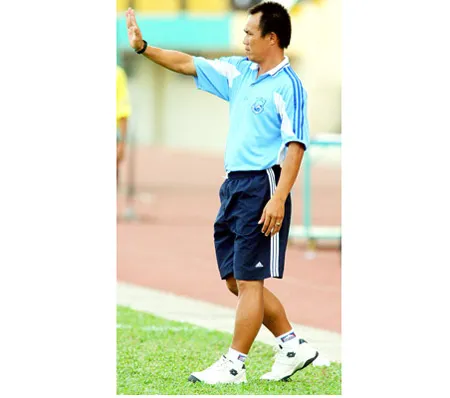 HLV Võ Hoàng Bửu dẫn dắt CLB TPHCM