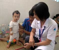 A 14 month old child infected Kawasaki is treated at the city Children Hospital I