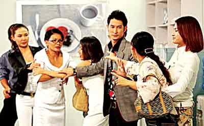 A scene from “Co nang bat dac di” (An unwilling girl), a Vietnamese remake of the Argentinian series “Lalola.” The series was forced to stop after 100 episodes instead of 150 as outlined in an original contract, due to a lack of viewer interest. (Photo: SGGP)