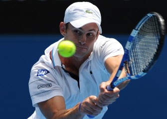 Roddick plays a backhand return during his men's singles match against Brazilian opponent Thomaz Bellucci on the third day of play at the Australian Open tennis tournament in Melbourne on January 20, 2010. AFP photo