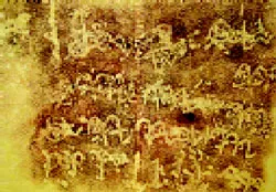 Chữ Việt cổ được phát hiện trên đá.