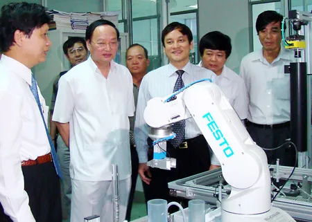 Nhân rộng mô hình đào tạo nghề tốt để phân luồng học sinh