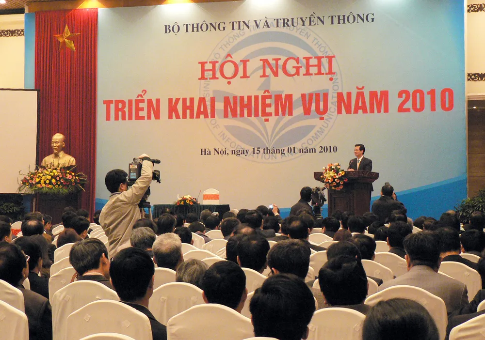 Tạo hành lang pháp lý, phát triển nhanh ngành thông tin và truyền thông