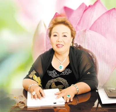 Bà Trương Thị Nhi, Tổng Giám đốc Công ty TNHH TM Lô Hội, Chủ tịch Hiệp hội Bán hàng Đa cấp Việt Nam