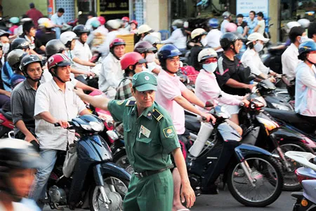 “Yếu” thi đua, “mạnh” khen thưởng