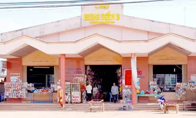 Cán bộ xã biến đất công thành “đất ông” - Bài 2: Mạnh tay vơ vét túi riêng