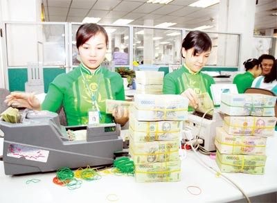 Vietnamese banks presently have a total usable capital of VND30 trillion due to increasing deposits after the Lunar New Year