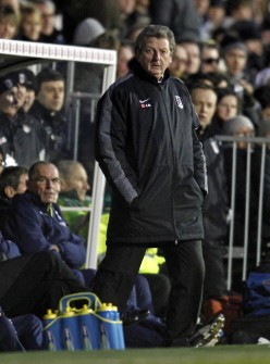Roy Hodgson looks on during the FA Cup Quarter Final football match between Fulham and Tottenham Hotspur at Craven Cottage in London on March 6, 2010. AFP PHOTO