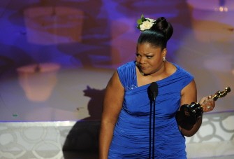 Mo’Nique gives her acceptance speech at the 82nd Academy Awards at the Kodak Theater in Hollywood, California on March 07, 2010. AFP PHOTO