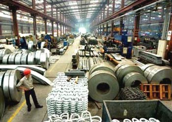 According to the VSA, the price of steel will continue to climb in Vietnam due in part to rising world prices of raw materials used in steel production