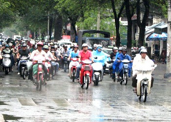 Rains on March 26 helped cool HCMC (file photo)