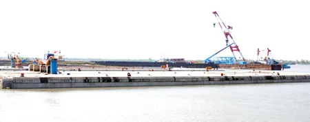 Một đốt hầm dìm Thủ Thiêm. Ảnh: ĐỨC TRÍ