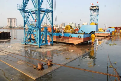 Dìm an toàn đốt hầm đầu tiên ảnh 3 Dìm an toàn đốt hầm đầu tiên ảnh 3