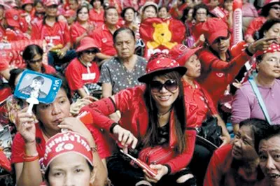 Thái Lan: Phe áo đỏ tập dượt biểu tình trên toàn quốc