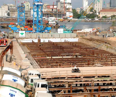 Dìm an toàn đốt hầm đầu tiên