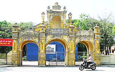 Xây Bảo tàng Lịch sử cách mạng trong di tích Tam Tòa?