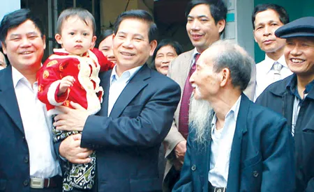 Mít tinh kỷ niệm 45 năm “Hàm Rồng chiến thắng”