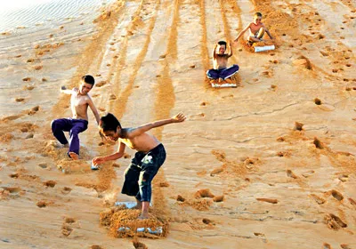 Biểu diễn trượt ván tiếp thị khách hàng