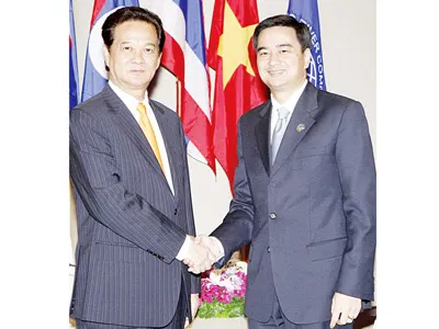 Bên lề Hội nghị cấp cao Ủy hội sông Mekong, lãnh đạo các nước: Sớm có quy chế đảm bảo chất lượng nguồn nước