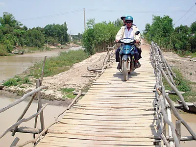 Mong có đường phẳng, cầu an toàn