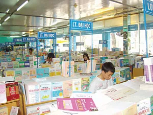 Trước mùa thi ĐH-CĐ năm 2010: Loạn sách tham khảo, ôn thi