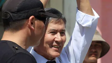 Chính phủ lâm thời Kyrgyzstan đề nghị Nga trợ giúp tài chính