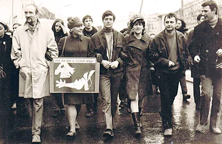 Việt Nam, chúng tôi luôn bên bạn. Kỳ cuối: Hòa bình cho nhân dân Việt Nam đã đến