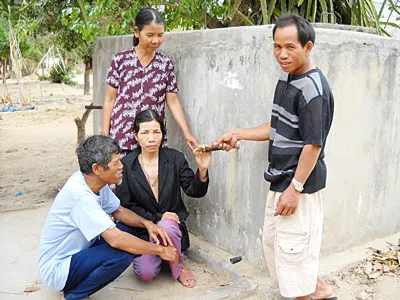 Kon Tum: Hệ thống nước tự chảy... không chảy!